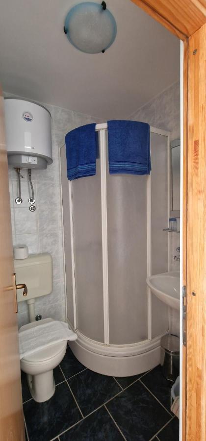 Apartmani Dutkovic Vrboska Buitenkant foto